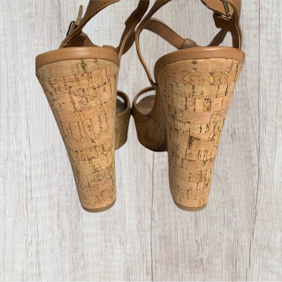 American Rag Jamie T-Strap Platform Dress Shoes - Picture 3 of 7